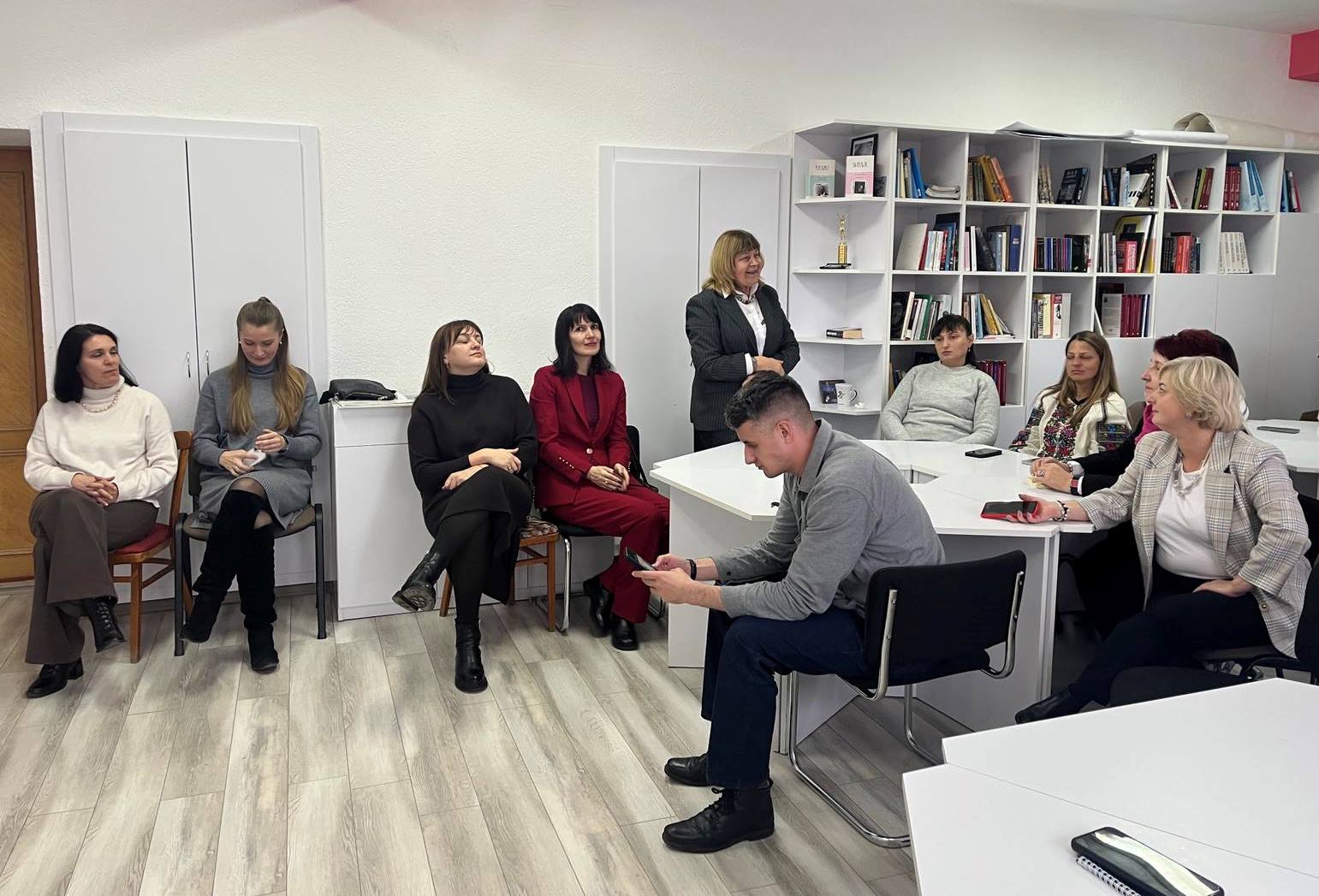 Підсумки підбила завідувач кафедри української мови та славістики Тетяна Вільчинська